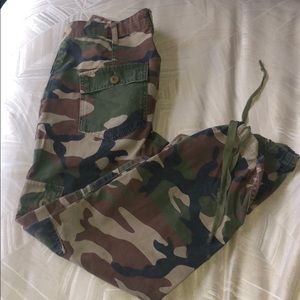 Urban Outfitter Camo Cargo Pants